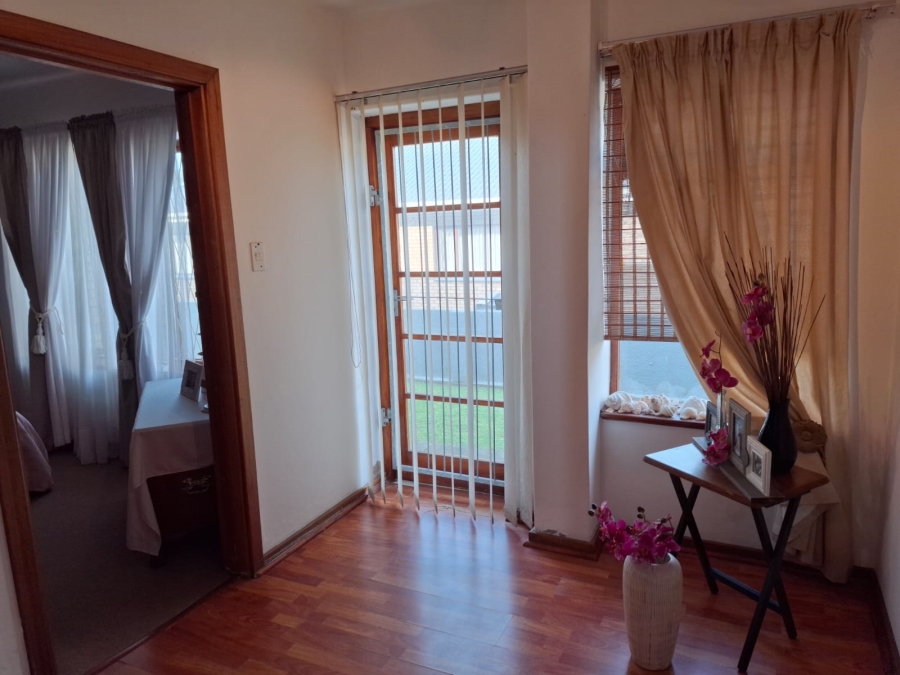 2 Bedroom Property for Sale in Beacon Bay Eastern Cape